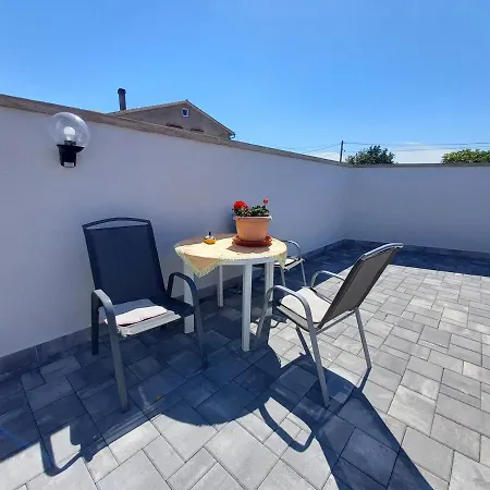 Apartamento Apartment&studio Vrdoljak Sveti Anton (Krk)