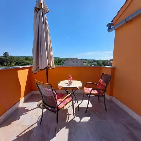 Apartment&studio Vrdoljak * Sveti Anton (Krk)