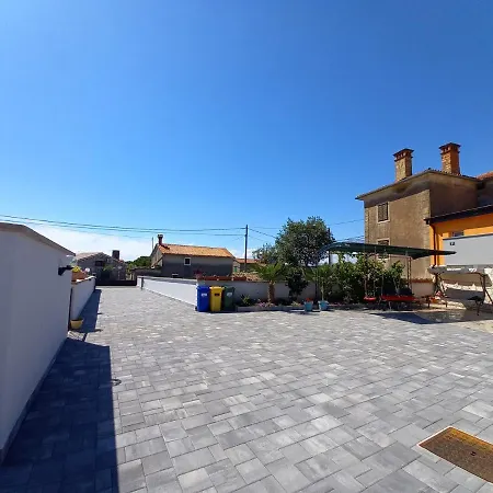 & Vrdoljak Sveti Anton (Krk)
