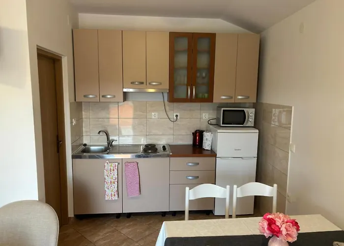 & Vrdoljak Sveti Anton (Krk)