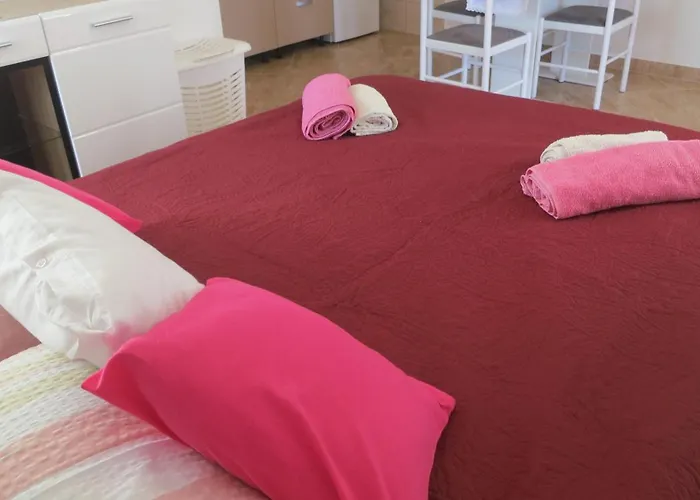 & Vrdoljak * Sveti Anton (Krk)